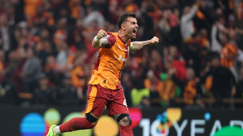 插图1–喧嚣的主场与重返伊斯坦布尔–博德闪耀中文站